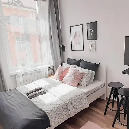 Lion - Laba Apartamento Cracovia