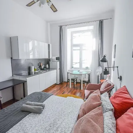 Lion - Laba Apartament *